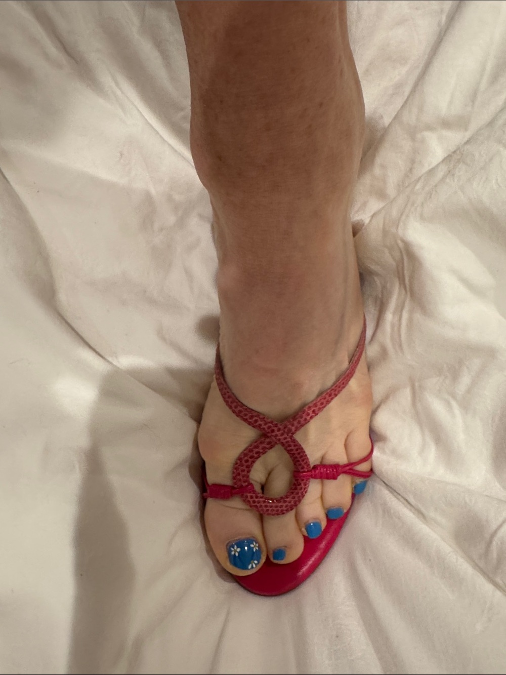 Miu Miu  like new Women’s Pink Strappy Open-Toe Sandals size 37 1/2 US 7 1/2